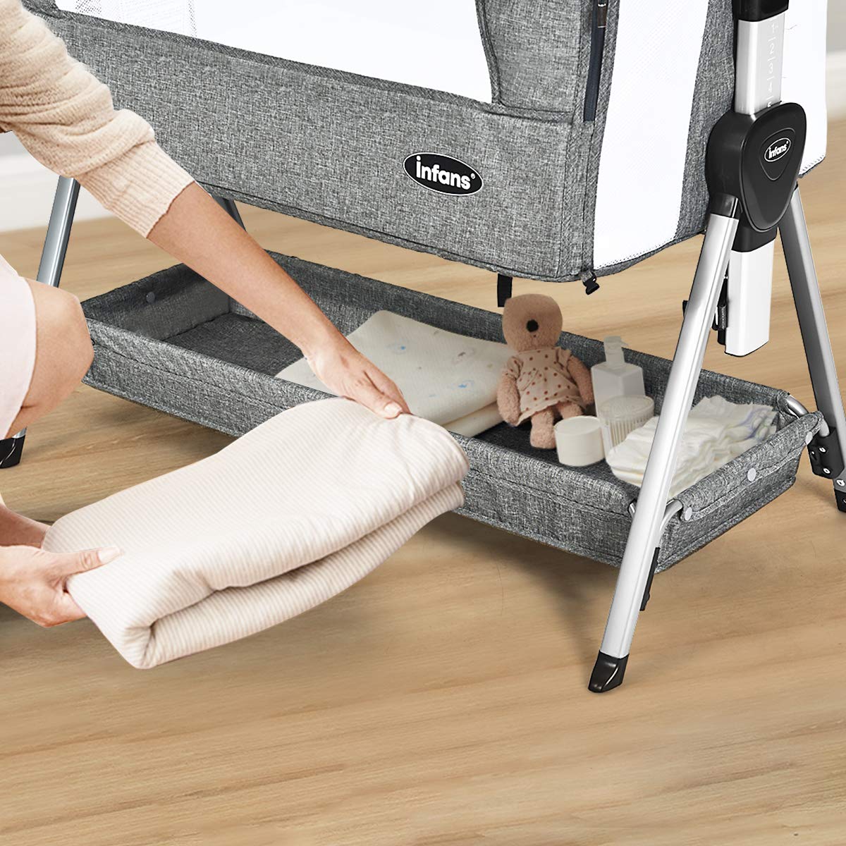 INFANS Baby Bassinet Bedside Crib, Adjustable Heights & Angle, Detachable & Washable Mattress